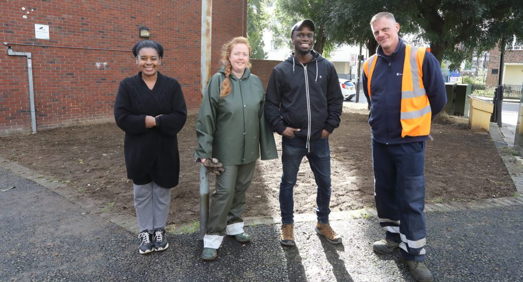 Bemerton Corner volunteers